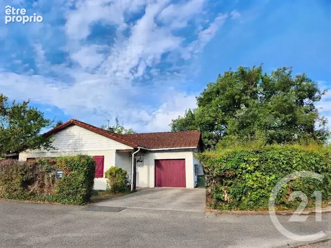 Maison 5 pièces 92 m² à vendre à Meyzieu (69330) - photo 2