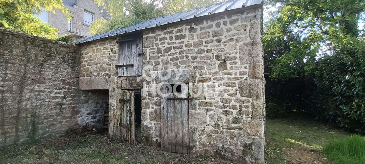 Maison à PLELAN-LE-PETIT