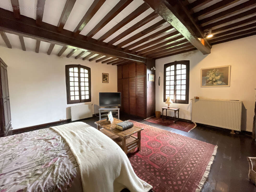 Maison à CASTELNAU-MAGNOAC