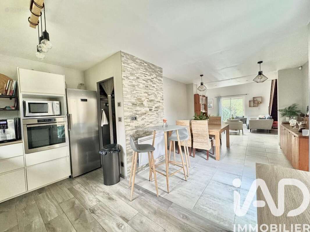 Photo 7 - Maison à CHAMPS-SUR-MARNE