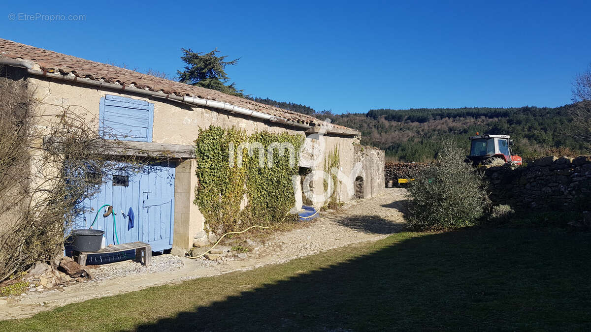 Maison à CLERMONT-SUR-LAUQUET