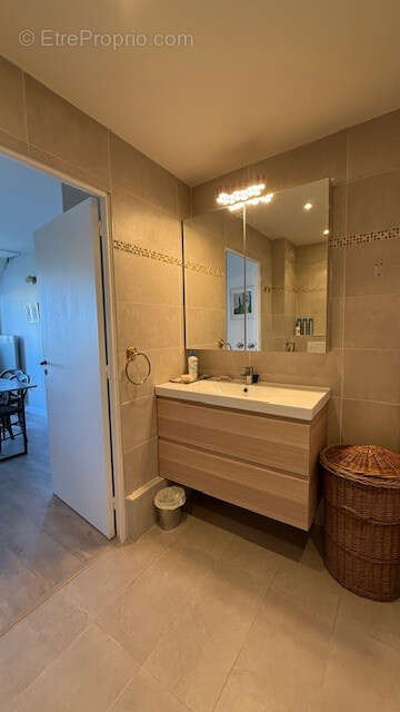 A vendre 2p 66m2 traversant les hesperides saint-james a neuilly sur seine - photo 10
