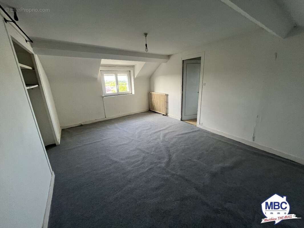 Maison à SAINT-FLORENT-LE-VIEIL