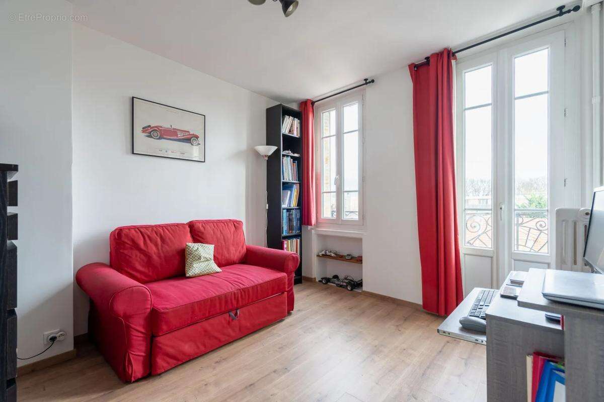 Appartement à FONTENAY-SOUS-BOIS
