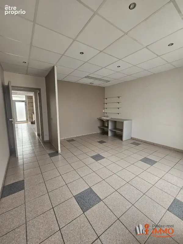 Commerce 80 m² à vendre à Saint-Genest-Lerpt (42530) - photo 9