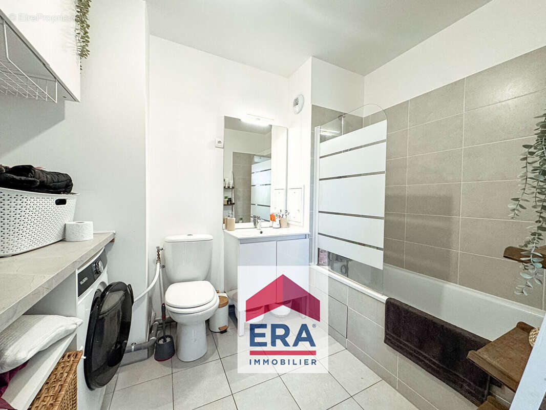 Appartement à SARTROUVILLE