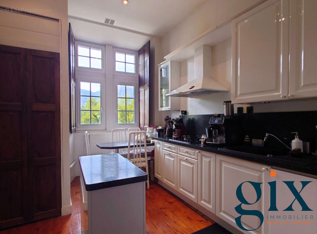 Appartement à FROGES