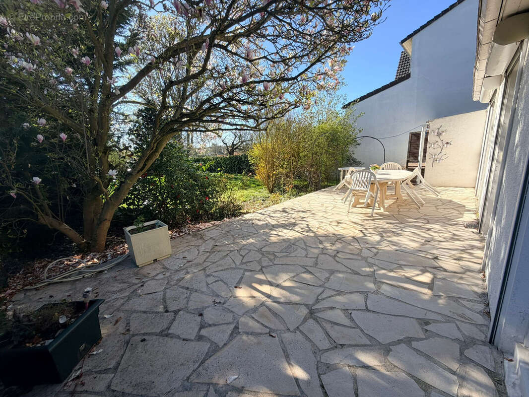 Maison à VILLEPARISIS