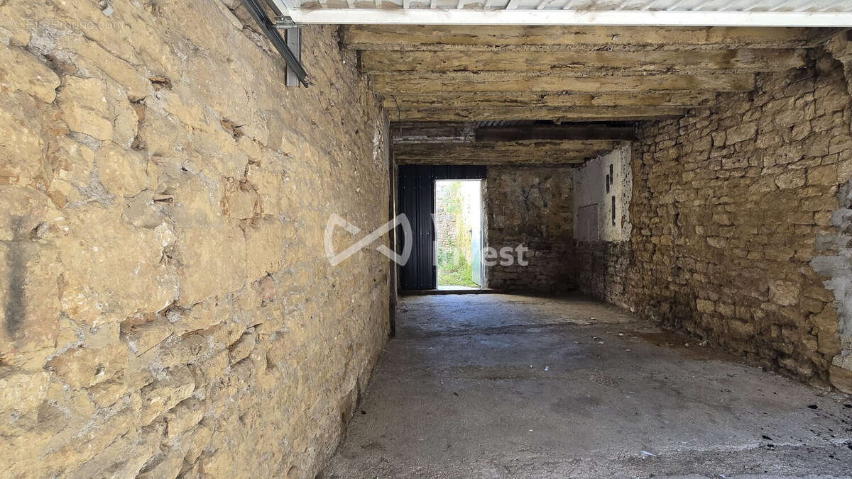 Maison 226 m² à Raucourt-Et-Flaba  - photo 4
