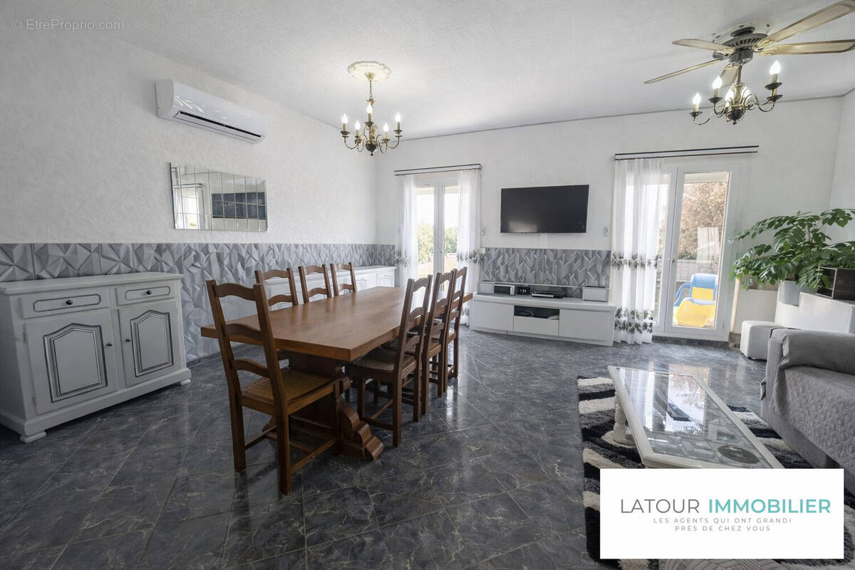 Maison à L'ISLE-D'ABEAU