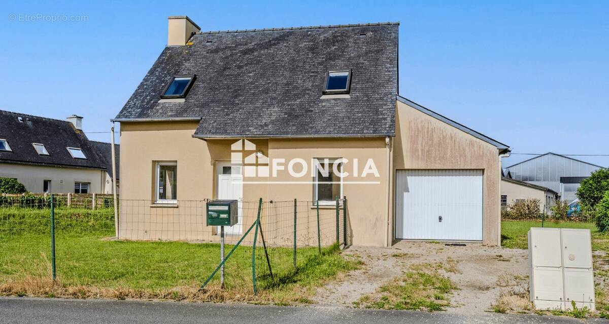 Maison à LANDIVISIAU