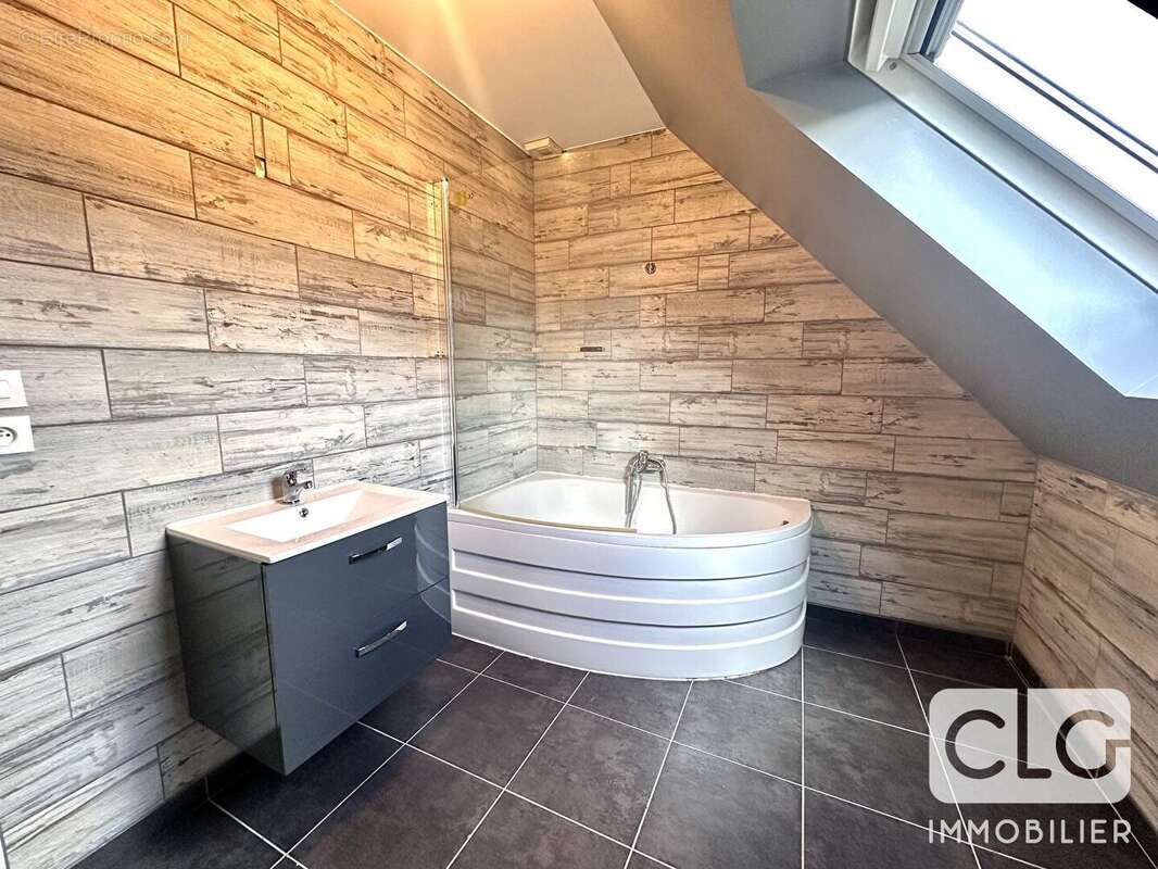 PLEUVEN - maison 4 chambres DPE A chauffage au sol - photo 9