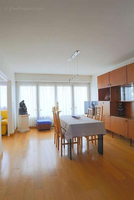 Appartement à YERRES