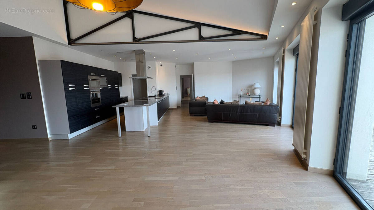 Appartement à MOULINS