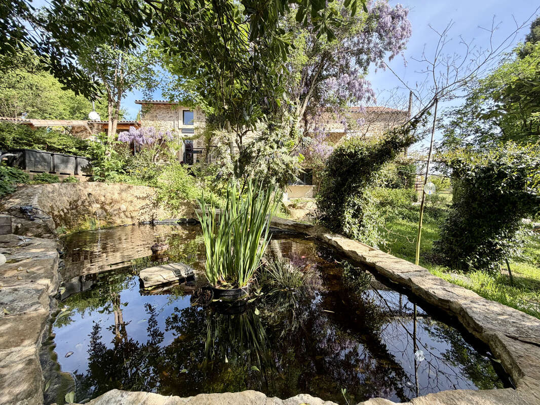 Maison à MAUVES