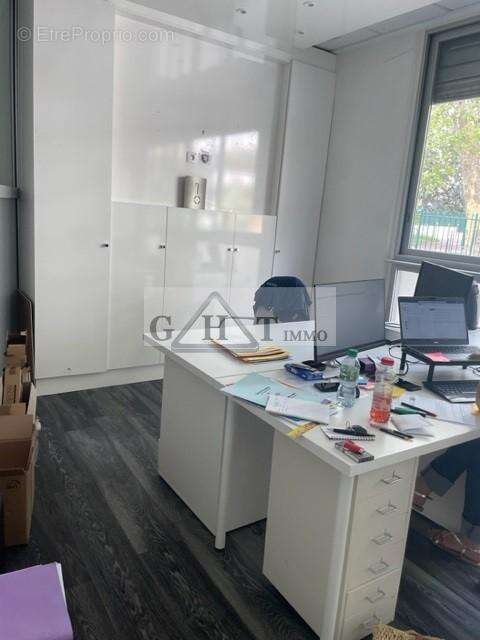 Commerce à VINCENNES