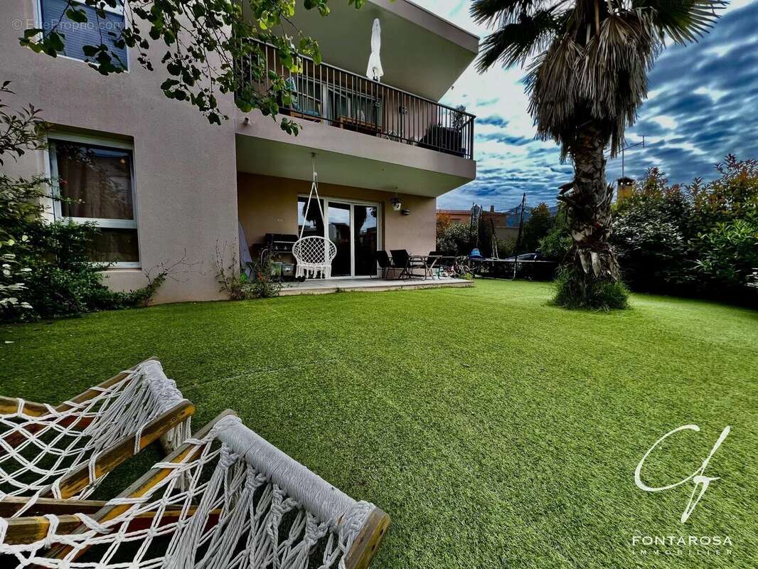 Appartement à FREJUS