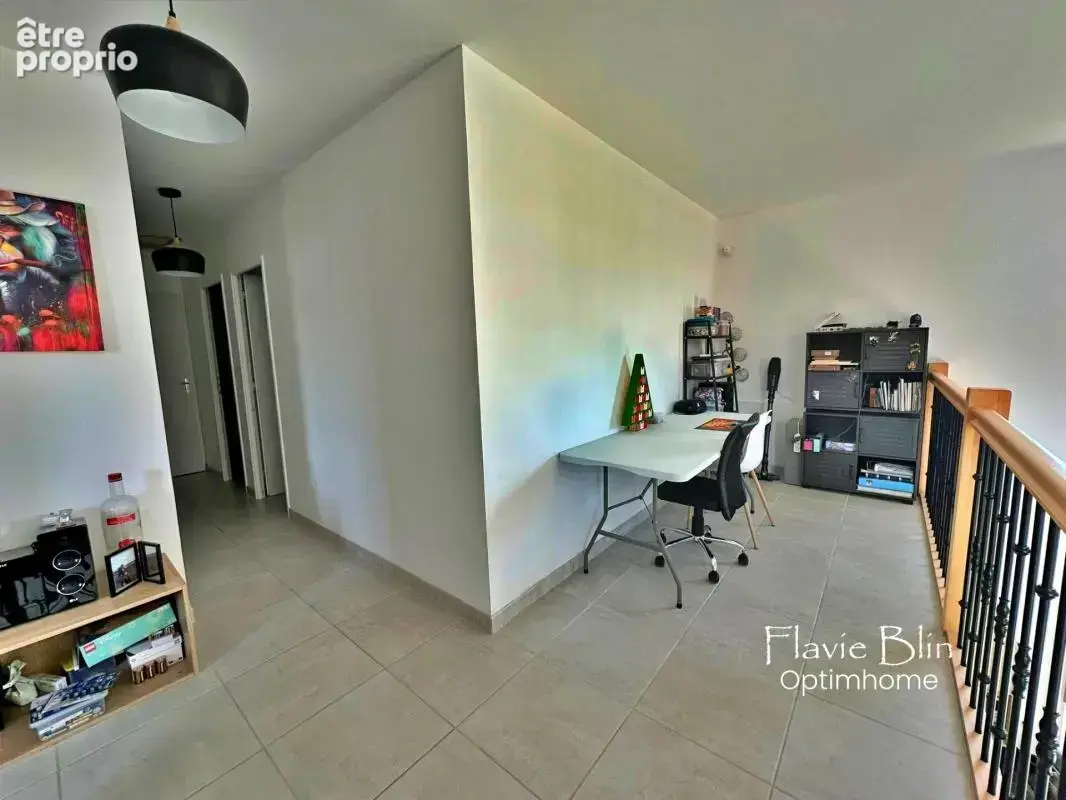 Maison contemporaine - 7 pièces - PACY SUR EURE (27) - photo 7