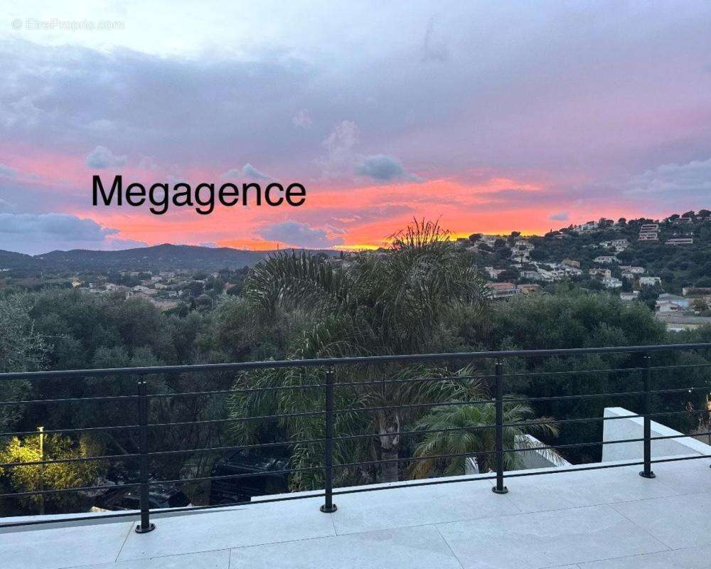 Maison à LE LAVANDOU