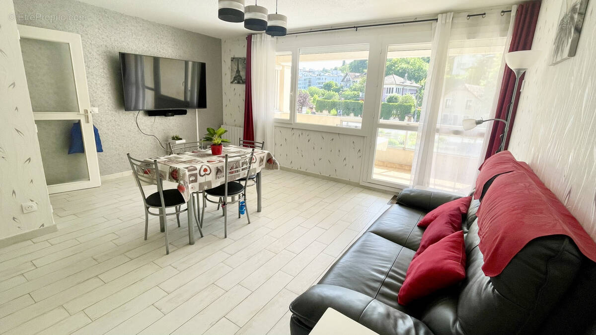 Appartement à AIX-LES-BAINS