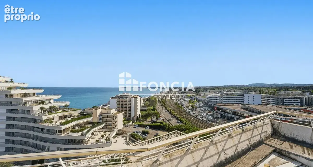 Photo Appartement à Villeneuve-Loubet au prix de 550 000€