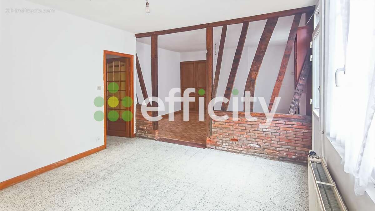 Maison à FORGES-LES-EAUX