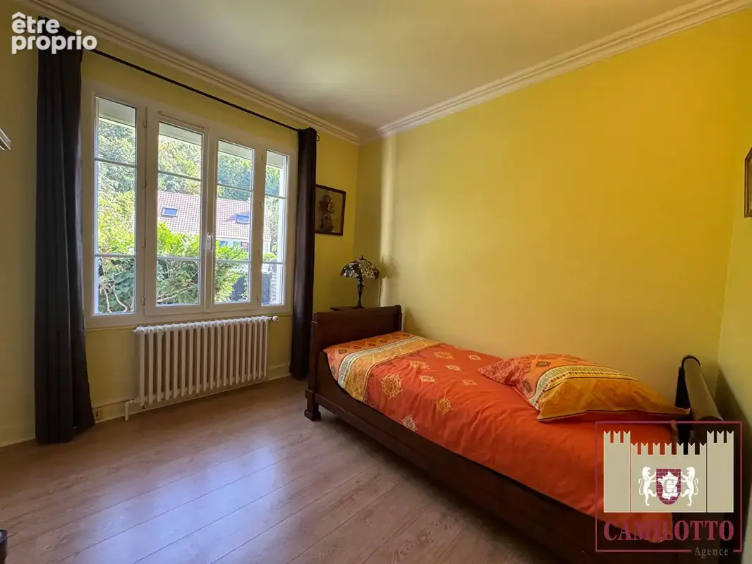 NOGENT LE ROI  --  Belle maison familiale - 4 chambres. - photo 13