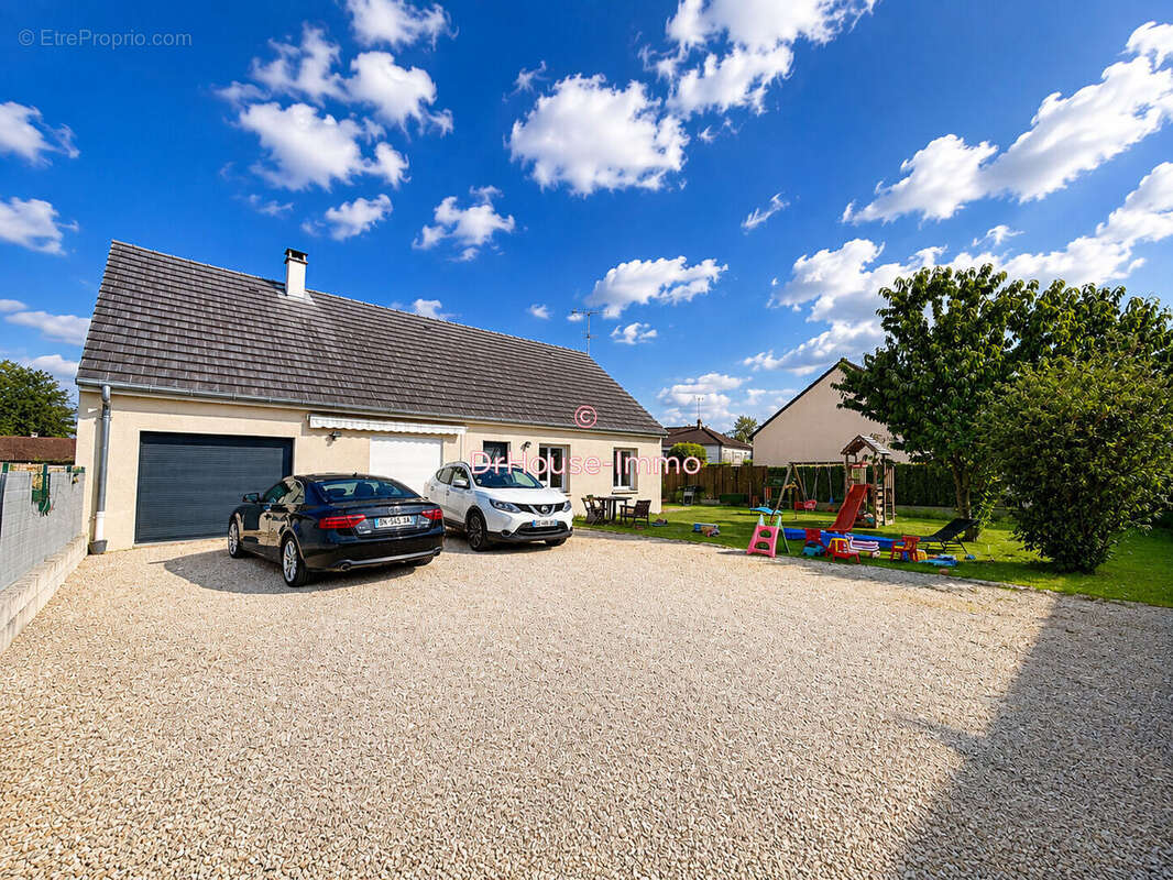 Maison à CEPOY