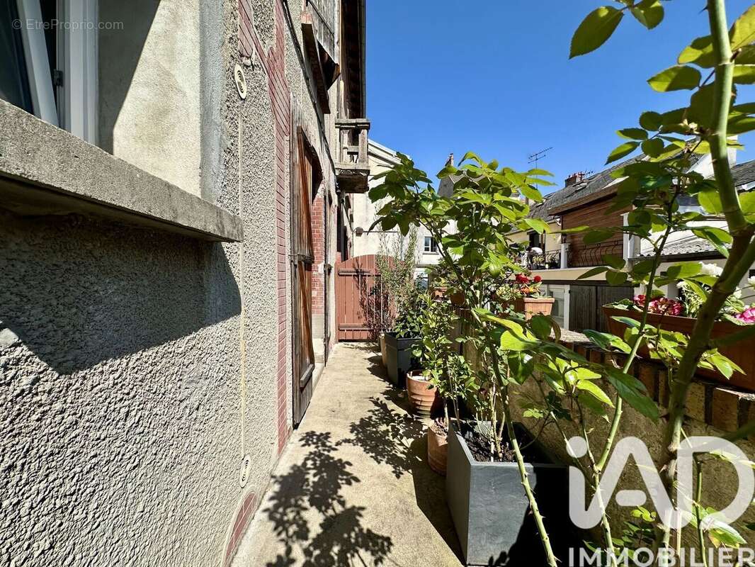 Photo 2 - Appartement à ETAMPES