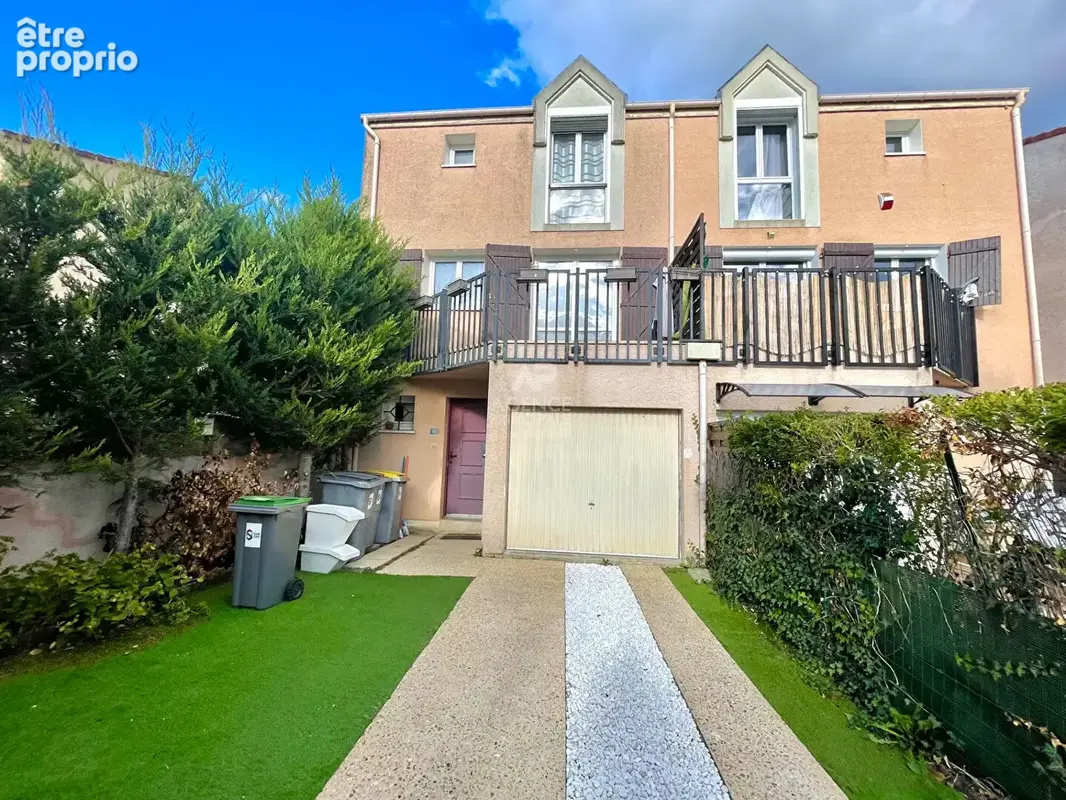 Maison Carrieres Sous Poissy 4 pièce(s) 79 m2 - photo 1