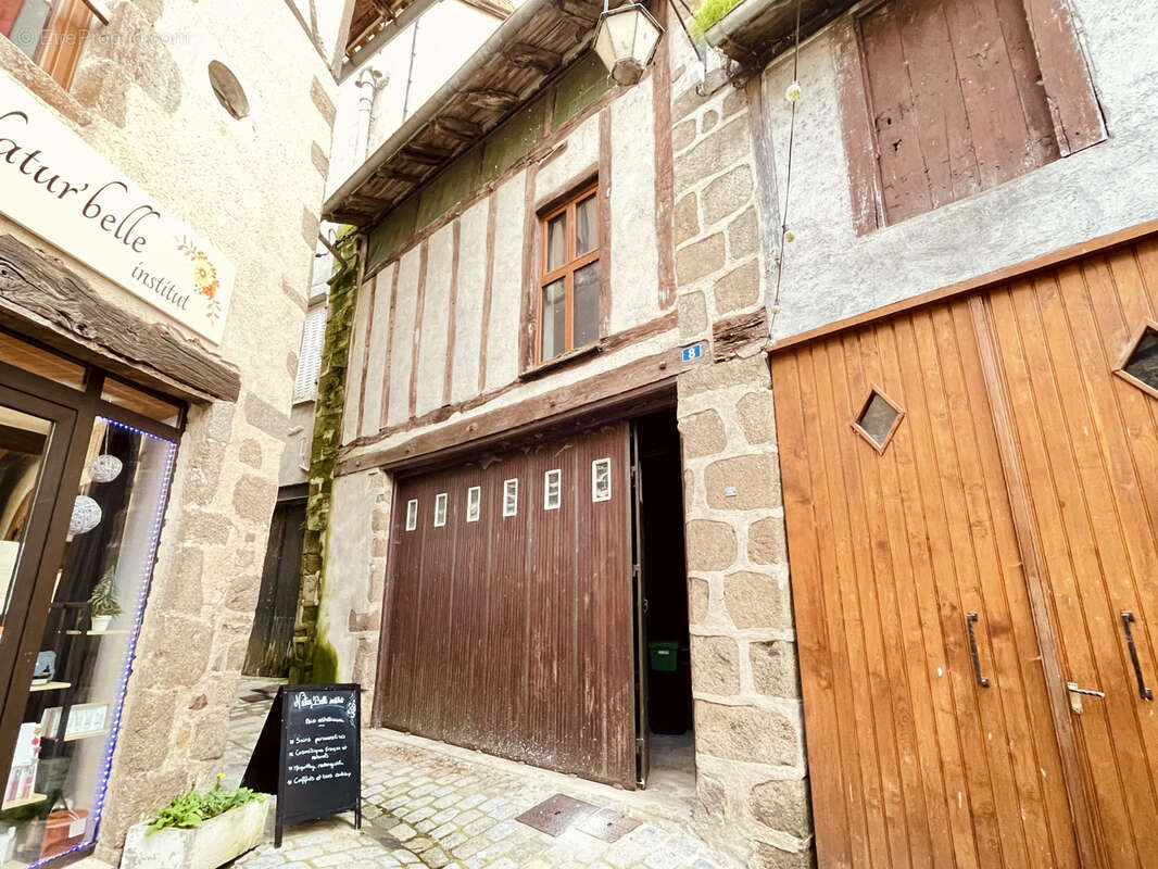 Appartement à CONFOLENS