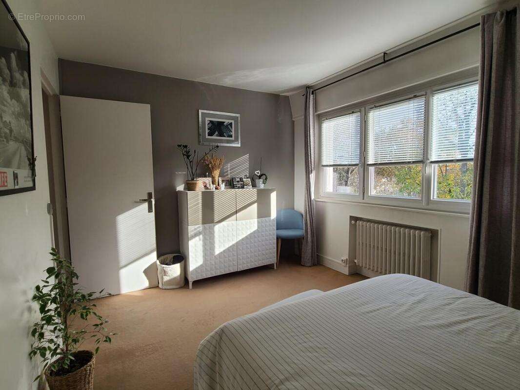 Appartement à SAINT-CLOUD