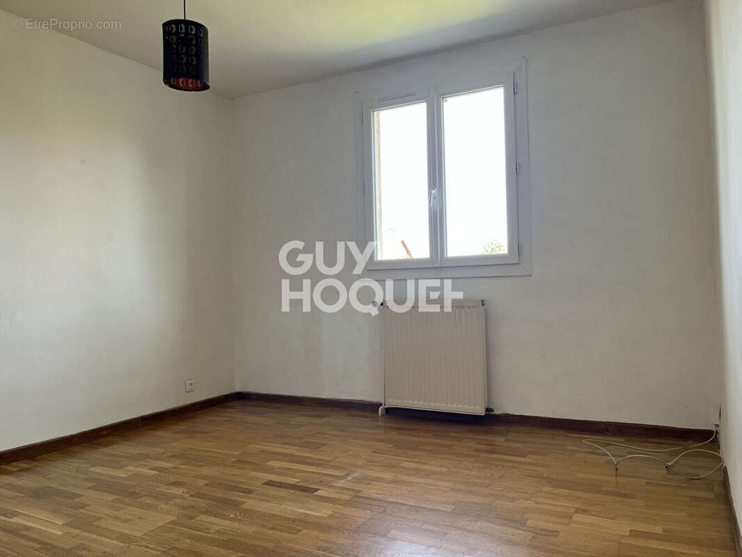 Maison de 4 pièces à vendre à Saint-Pierre-du-Vauvray - Réf. DD1819L - photo 9