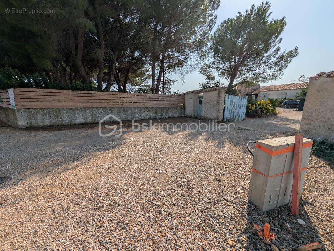 Terrain viabilisé de 1 872 m² – lézignan-la-cèbe – à 5 min de pézenas - photo 6