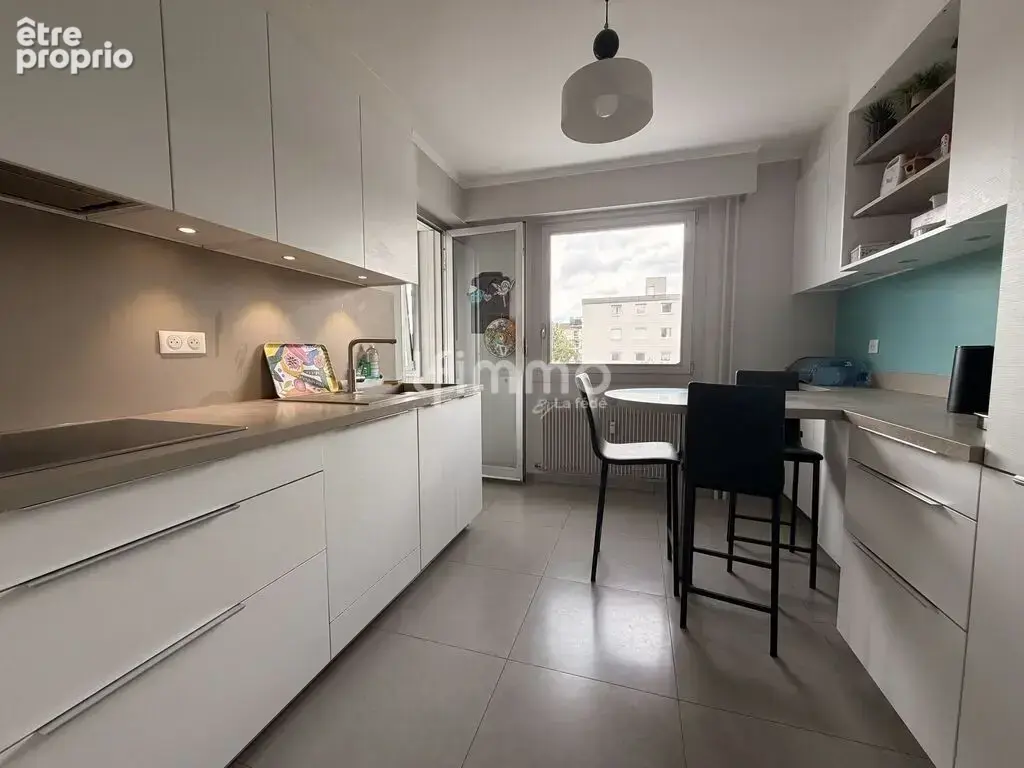 T5 à vendre quartier sud - photo 8