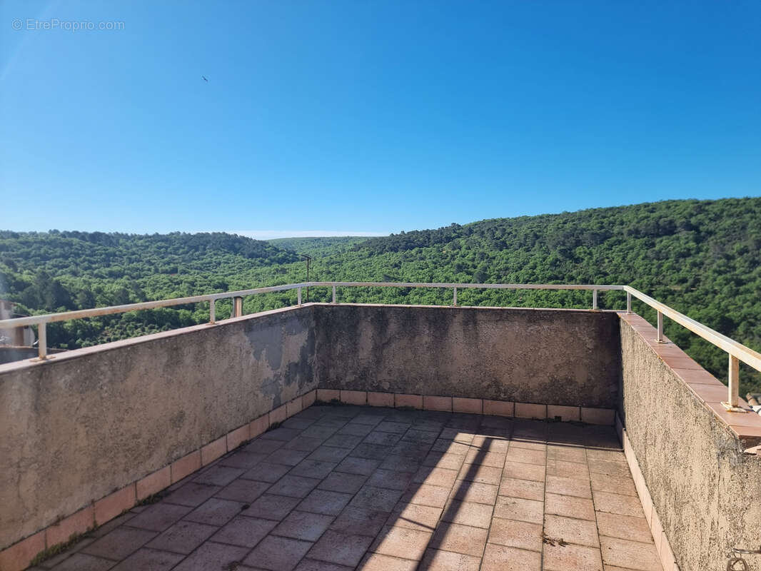 Exclusivité, à Artignosc sur verdon: Maison de village avec terrasse Tropezienne - photo 2