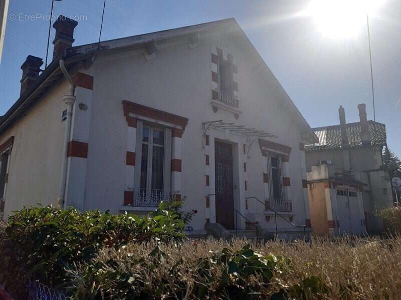 Maison à RIBERAC