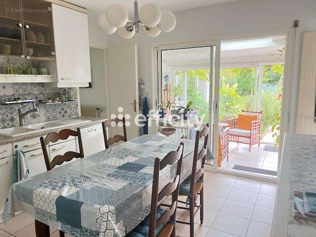 Maison à SAINTE-MARIE-DE-RE