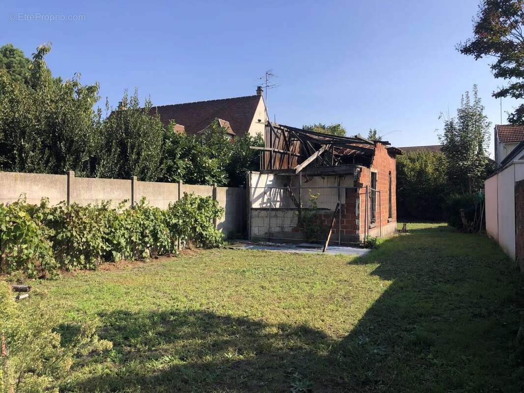 Terrain à MAISONS-LAFFITTE