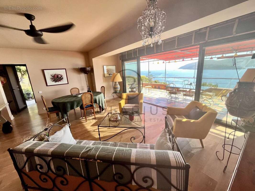 Charmante villa avec vue mer sur l'Île du Levant - photo 12