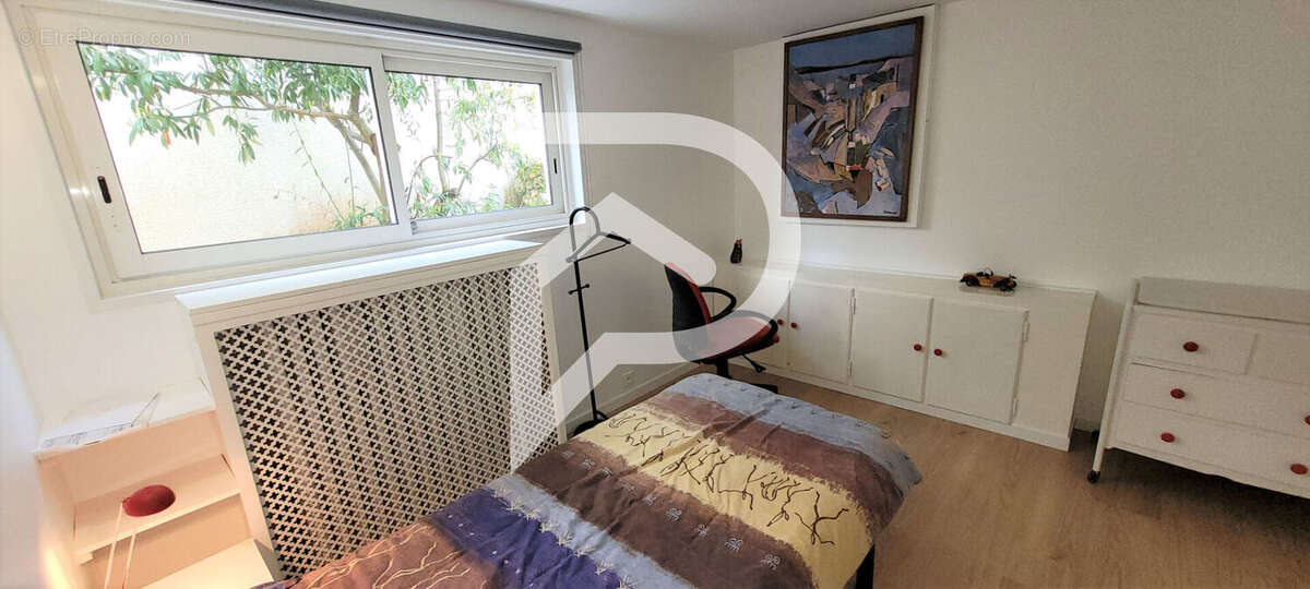 Maison à SAINT-REMY-LES-CHEVREUSE