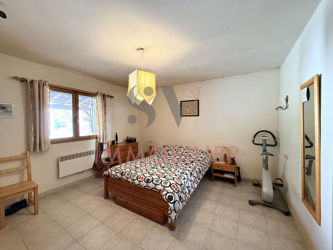 Maison à OUPIA