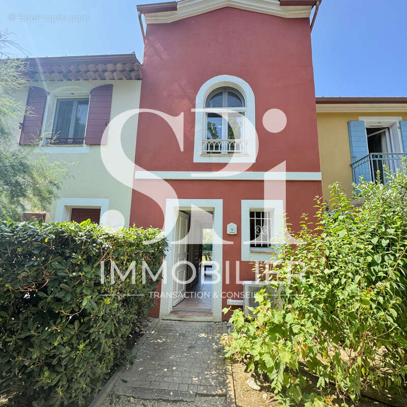 Maison à HYERES