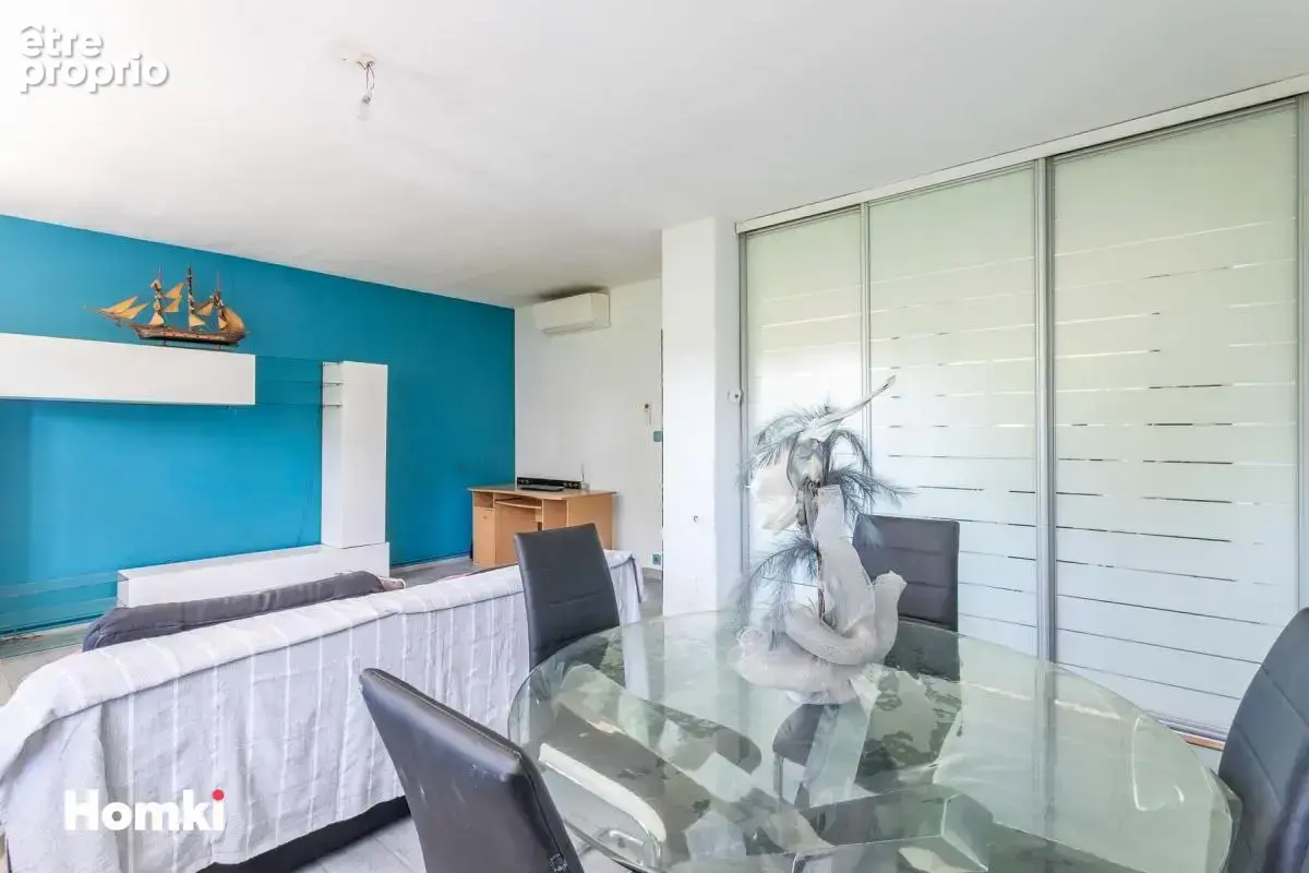 13012 t3 en rdc de 54 m² a 15 minutes a pied du metro de st barnabe - photo 7