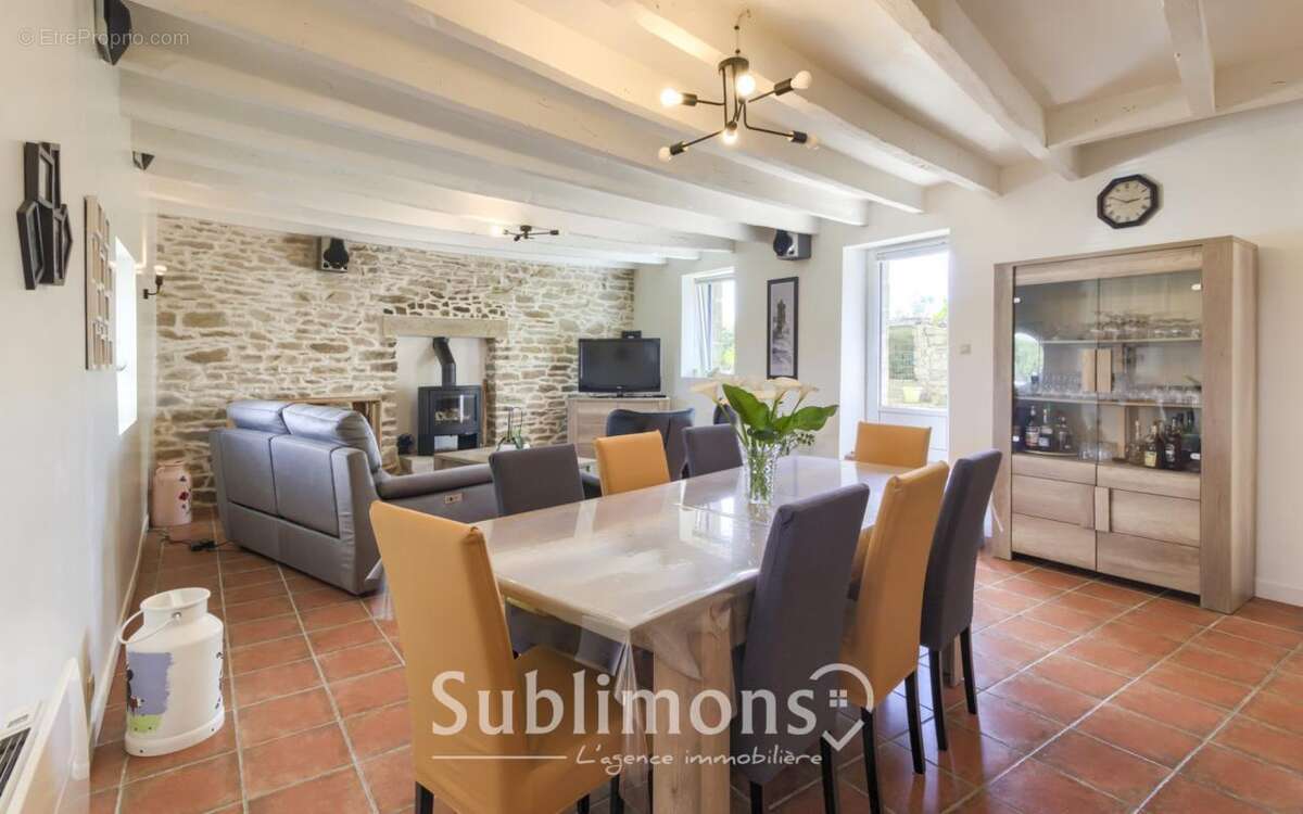 Maison à QUESTEMBERT