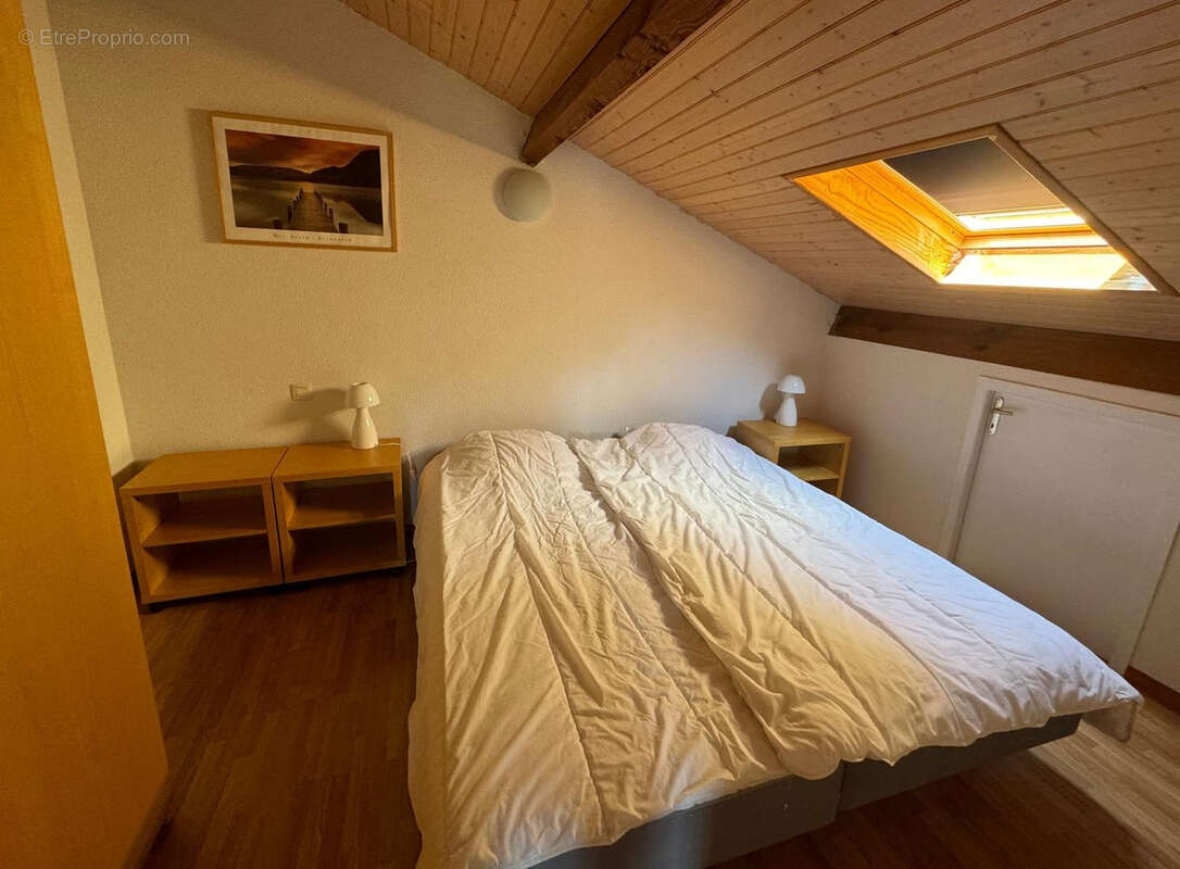 Appartement à SAINT-JULIEN-EN-BORN