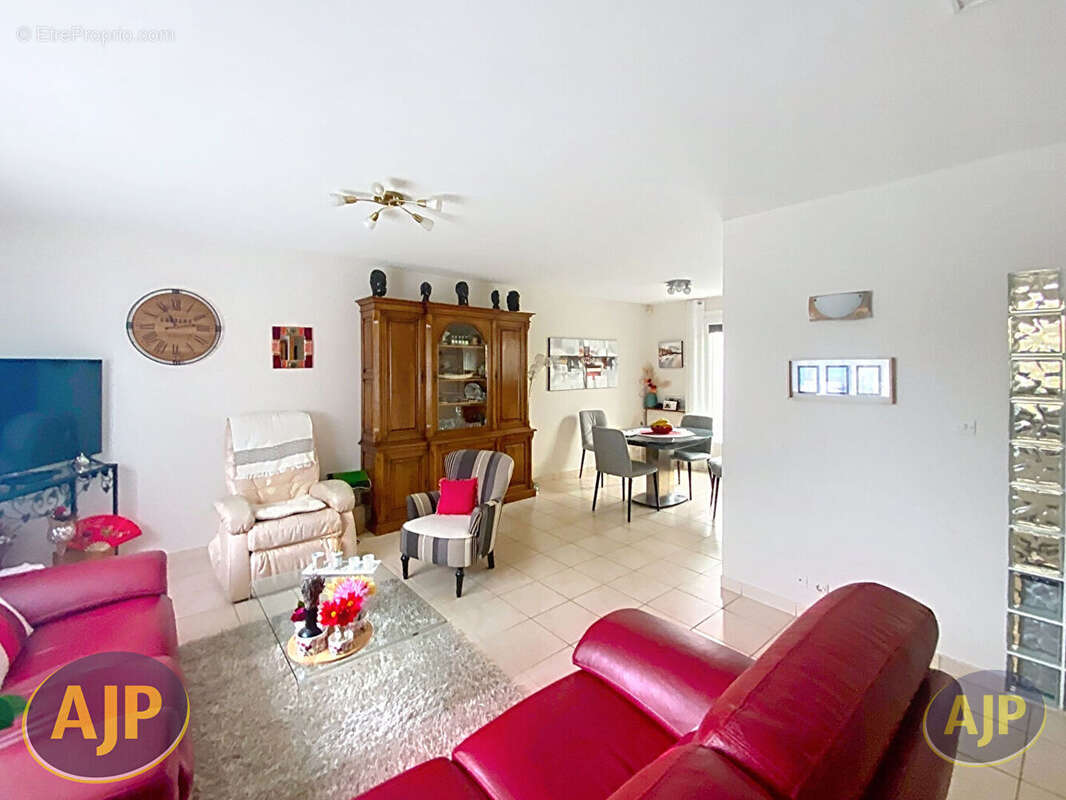 Maison à SUCE-SUR-ERDRE