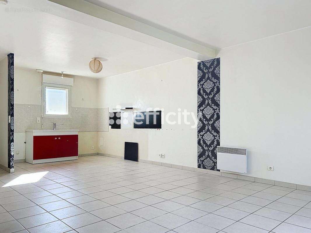 Maison à CIVRAY-DE-TOURAINE