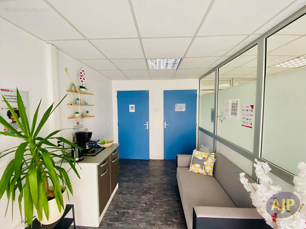 Commerce à LESPARRE-MEDOC