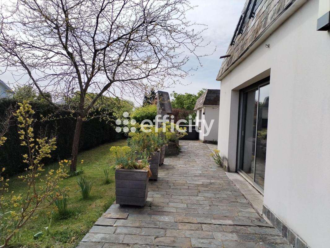 Maison à MAGNY-LES-HAMEAUX